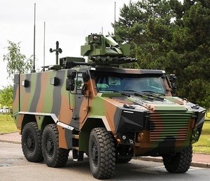 WarWheels.net - Griffon Multi-Role Armored Vehicle Photos