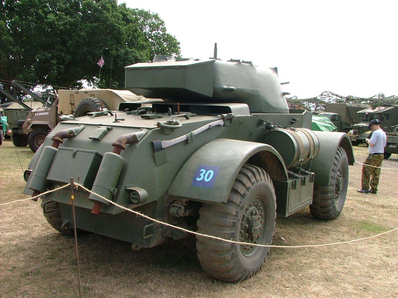 w.12 Fee Late Produktion Bronco Models CB35115 T17E1 STAGHOUND MK.I Armored Car